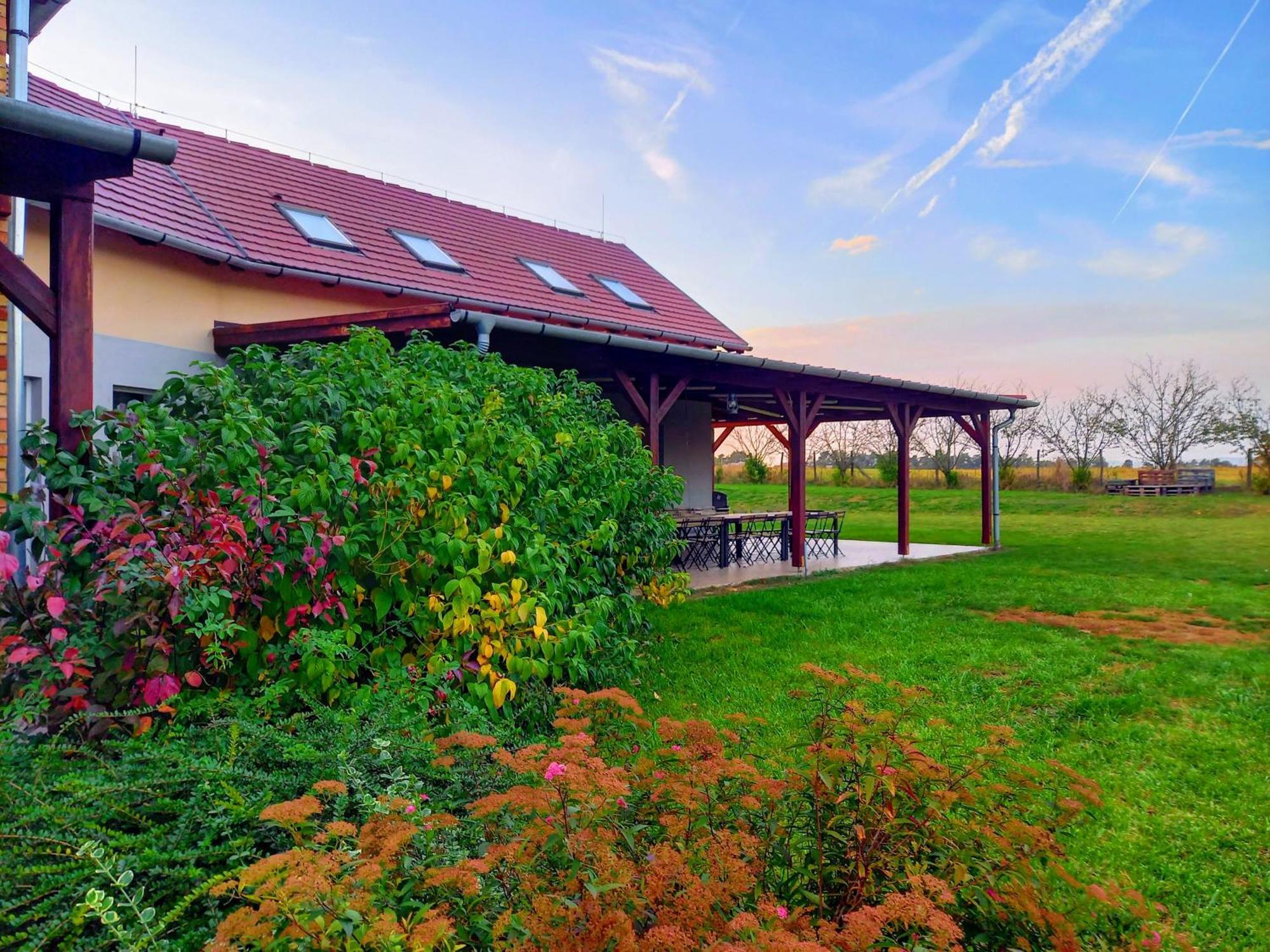 Hotel Horpácsi Európa Pihenő Központ Esterno foto