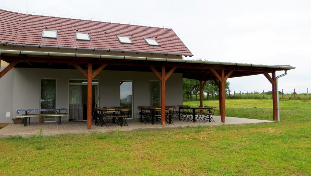Hotel Horpácsi Európa Pihenő Központ Esterno foto