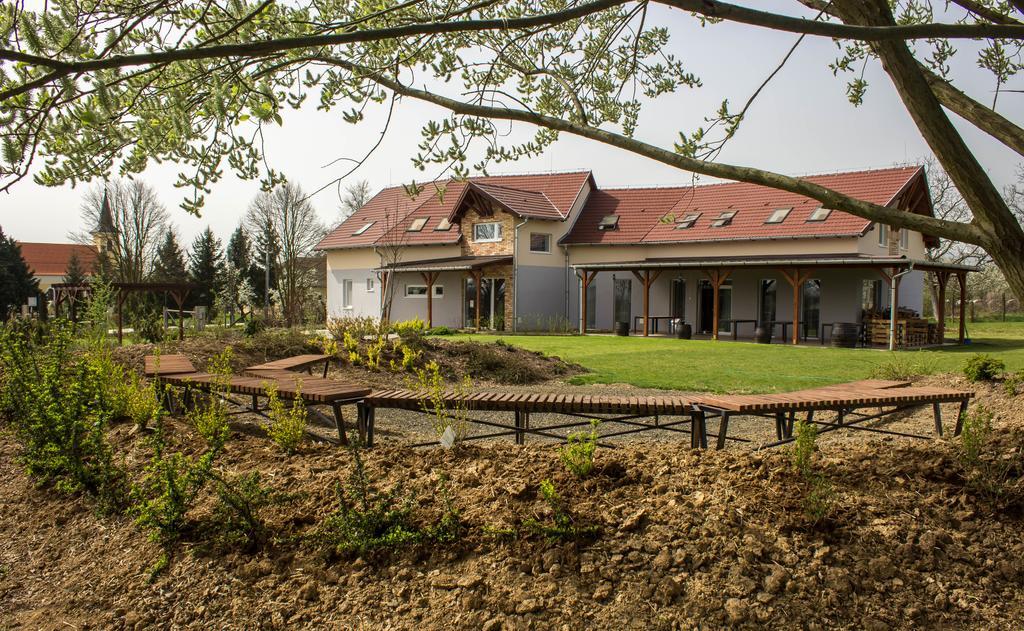 Hotel Horpácsi Európa Pihenő Központ Esterno foto